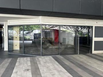 LOCAL EN RENTA PLAZA ALADA VALLE REAL