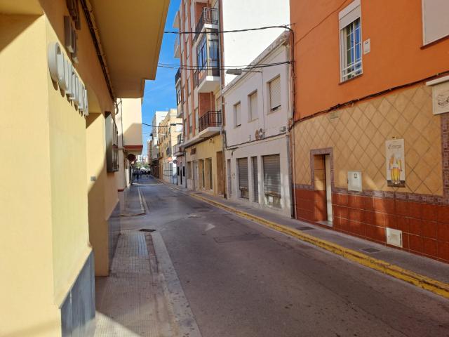 LOCAL EN RENTABILIDAD | SIN COMISIÓN | BANCO | SAGUNTO 202.500 €
