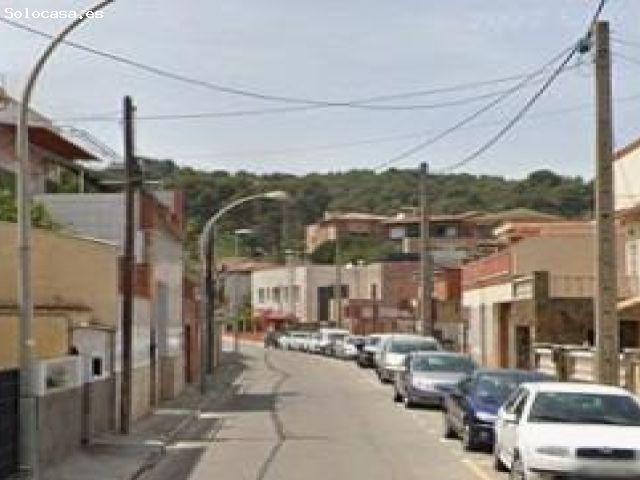 LOCAL EN SANT VICENÇ DELS HORTS