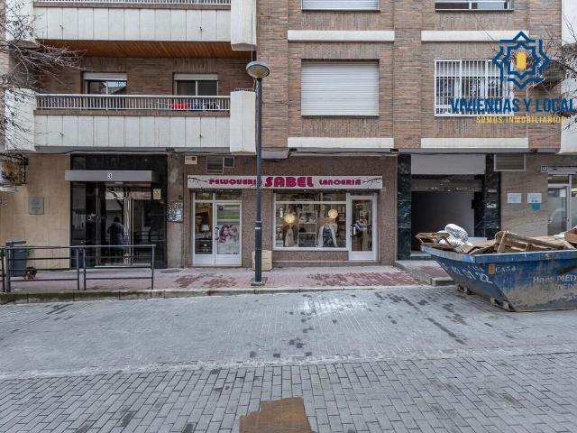 LOCAL EN SAN JUAN DE LETRAN