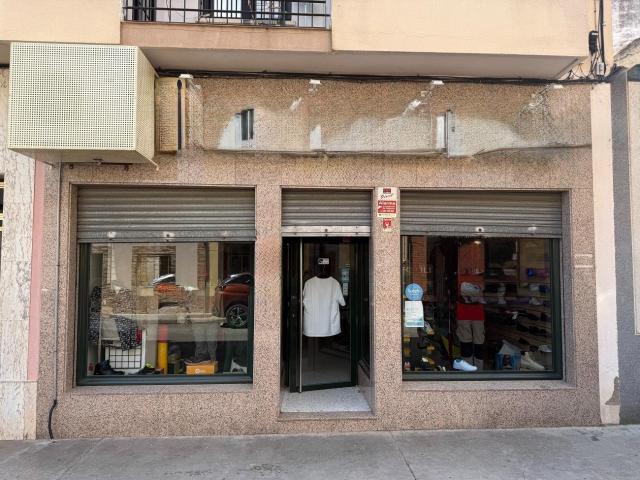 LOCAL EN SAN ROQUE