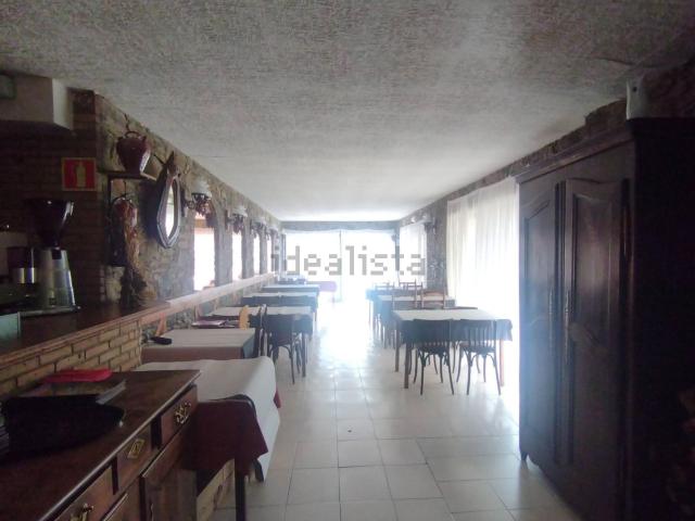 Local, Encamp
