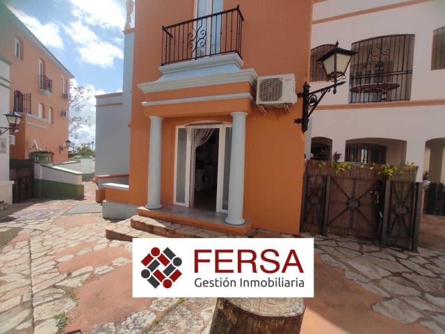 LOCAL ESTUDIO EN PUERTO SHERRY