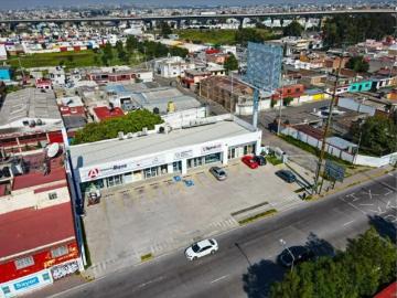 LOCAL ESTADIO CUAUHTEMOC