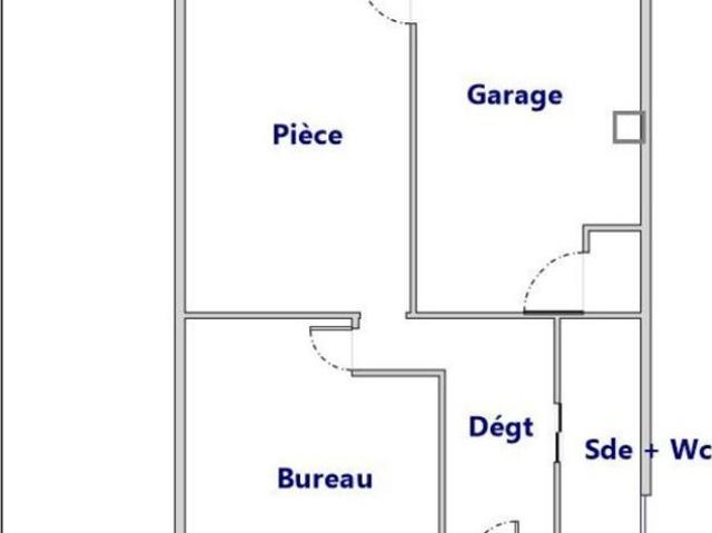 Local et Bureau de 50 m2 + garage 19 M2 + sous sol