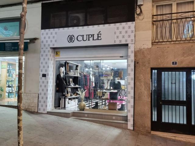 Local, Calpe