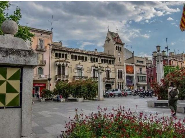Local, Figueres
