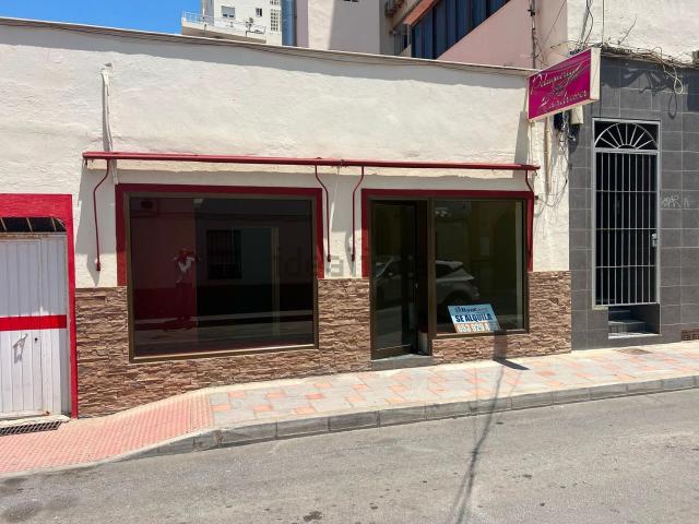 Local, Fuengirola