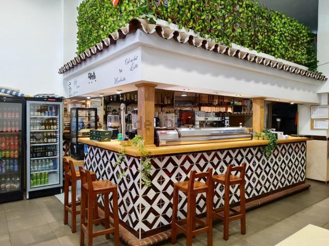 Local, Fuengirola