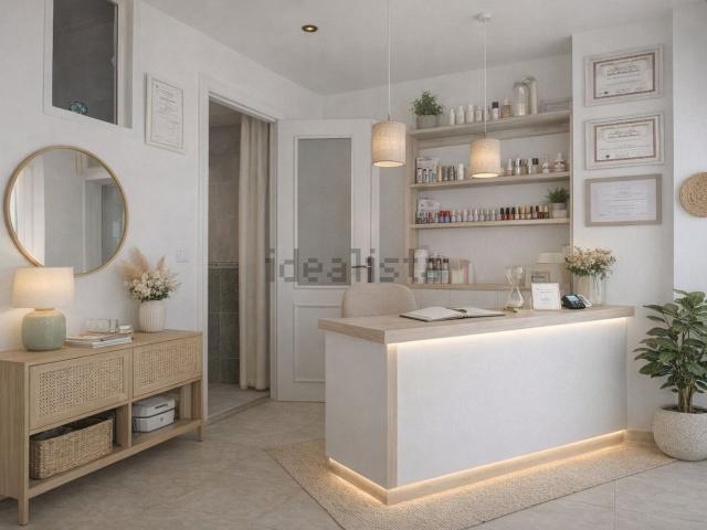 Local, Fuengirola