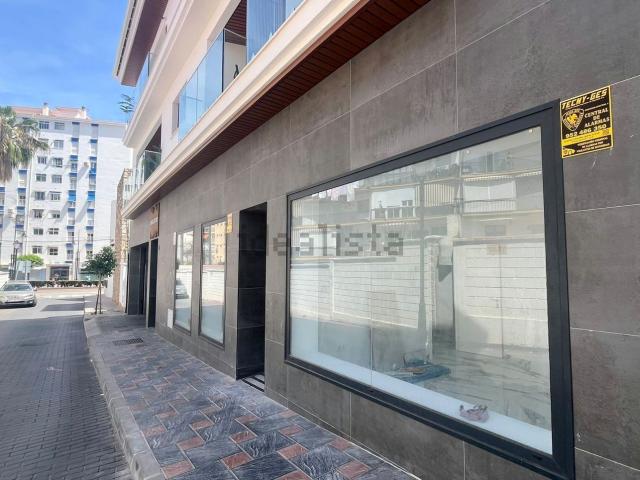 Local, Fuengirola