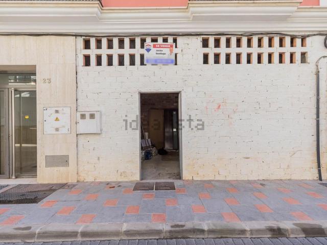 Local, Fuengirola