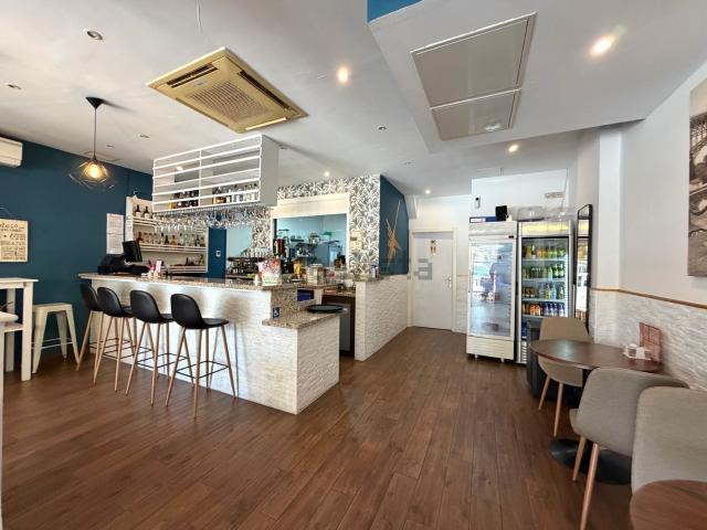Local, Fuengirola