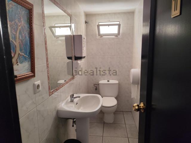 Local, Fuengirola