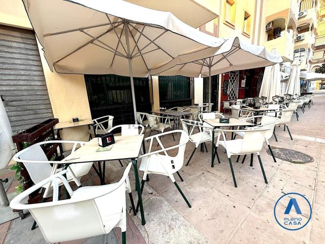 Local, Fuengirola
