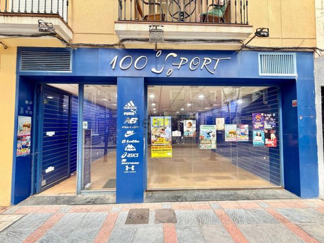 Local, Fuengirola