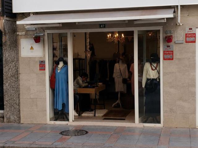 Local, Fuengirola