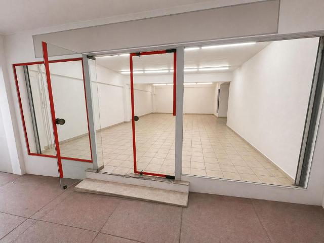 Local / Garage en centre ville Saint Raphael