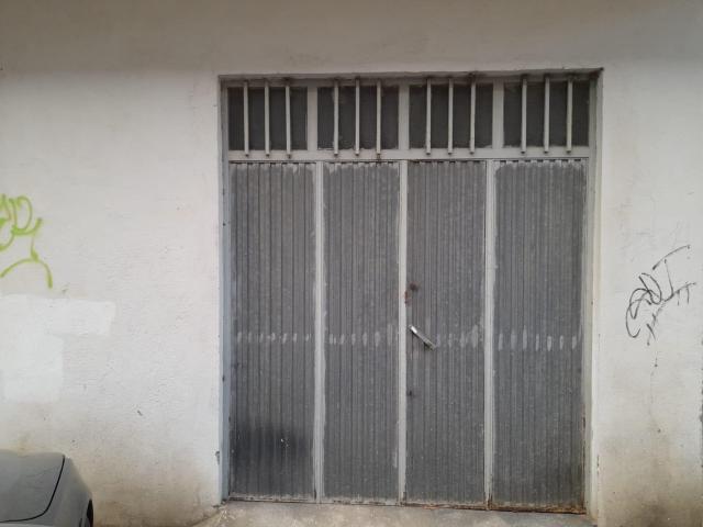 LOCAL GARAJE AVE MARIA