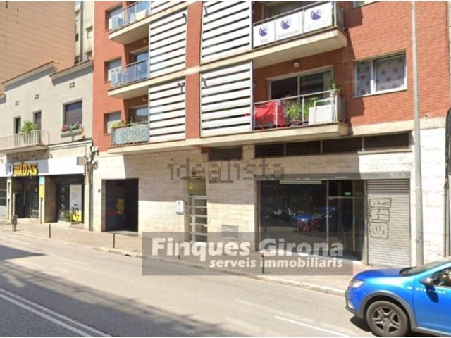Local, Girona