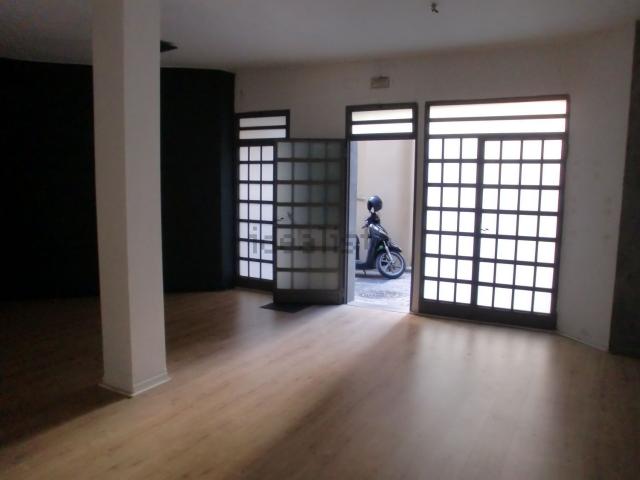 Local, Girona