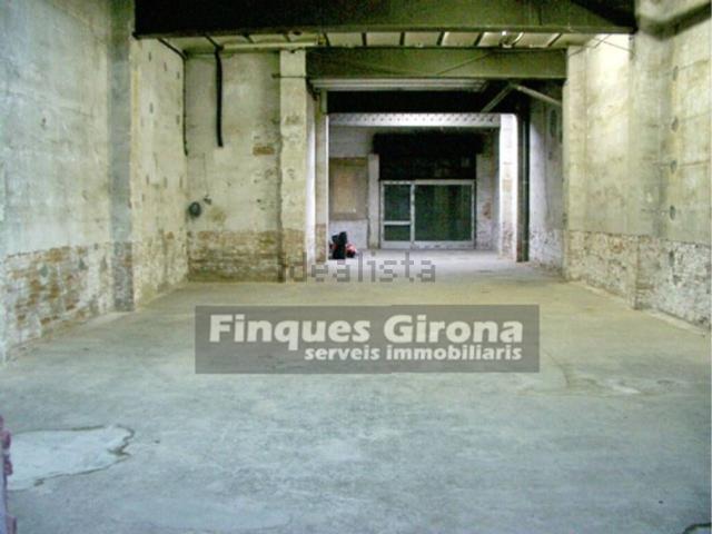 Local, Girona