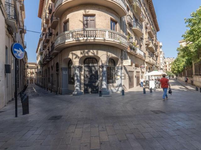 Local, Gran Vía, Granada