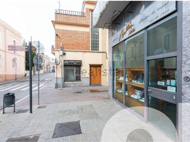 Local, Granollers
