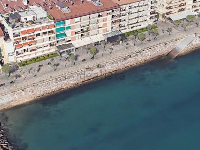 Local, Hondarribia