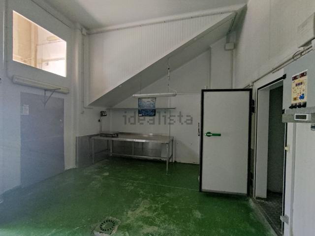 Local, Huelva