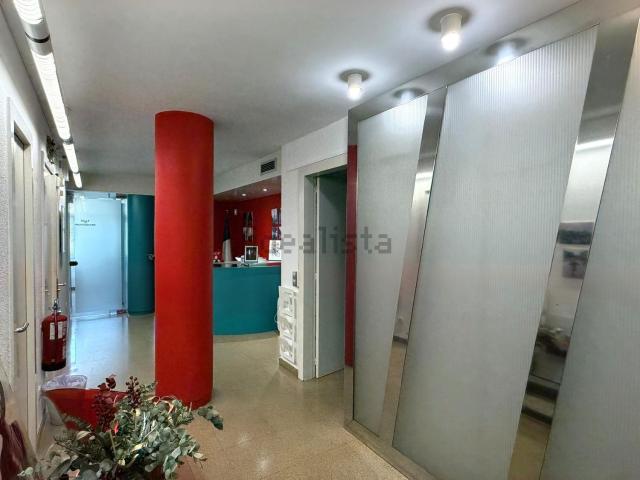 Local, Igualada