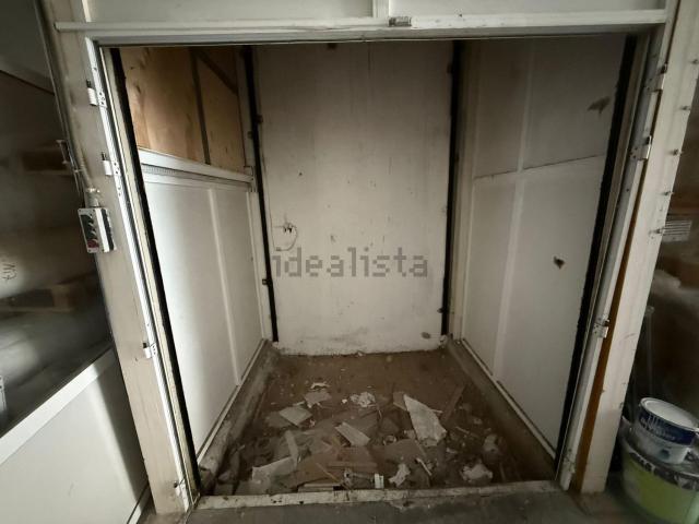 Local, Igualada