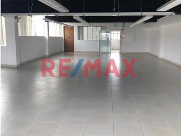 Local Industrial / Comercial En Surquillo