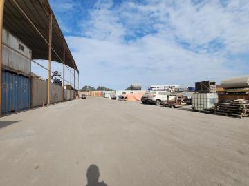 Local Industrial 1,000 m2 en Villa el Salvador