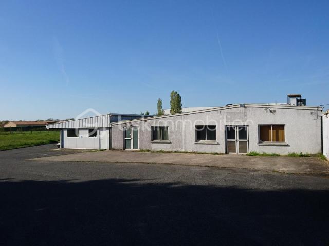 Local industriel murs à vendre