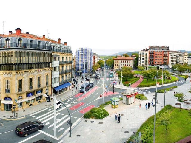 Local, Irun