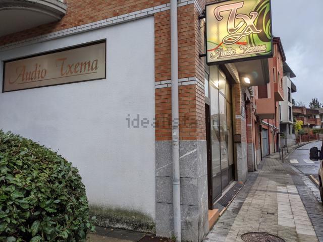 Local, Irun
