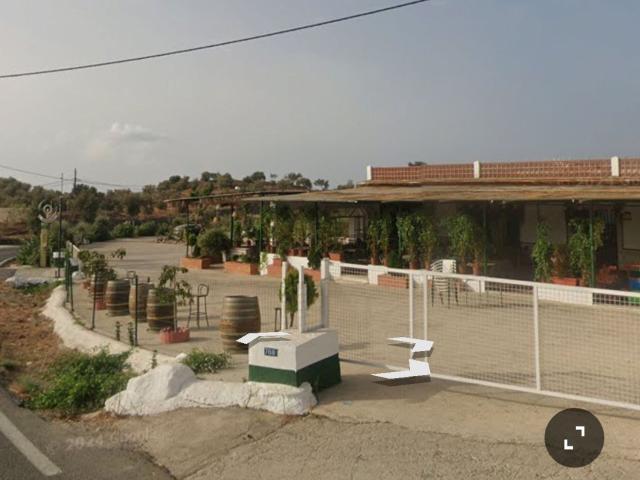 Local, Jarazmín, Málaga