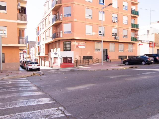 Local, La Vall d&apos Uixo