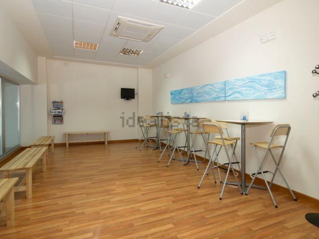 Local, La Vall d&apos Uixo