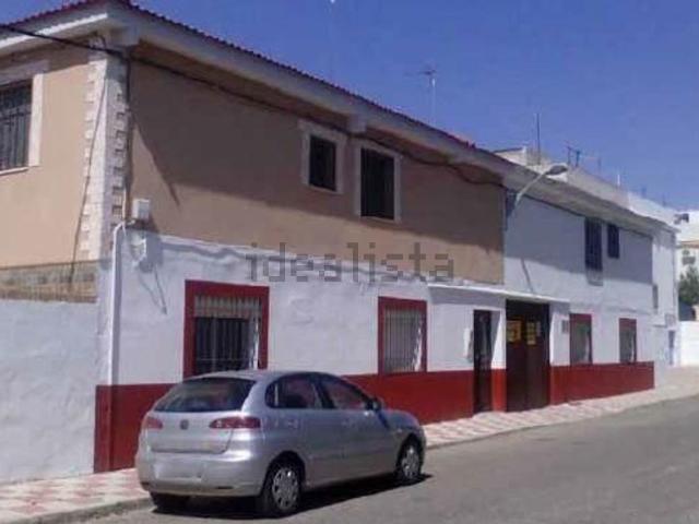 Local, La Victoria