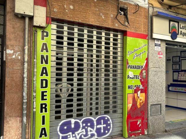 Local, La Victoria, Málaga