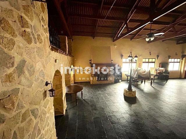 Local, La Villajoyosa / Vila Joiosa
