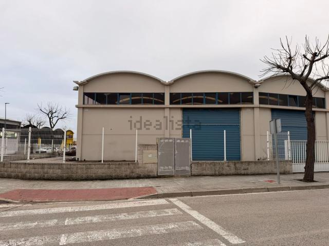 Local, La Canonja