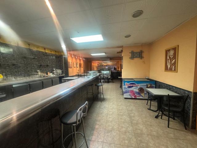 Local, La Llagosta