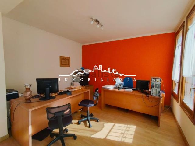 Local, La Nucia