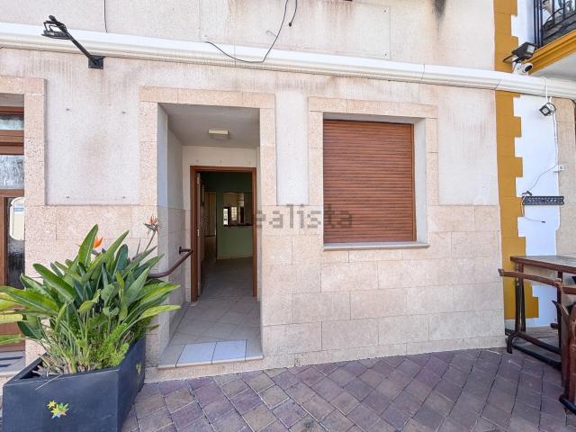 Local, La Nucia