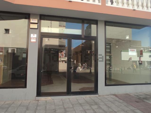 Local, La Oliva