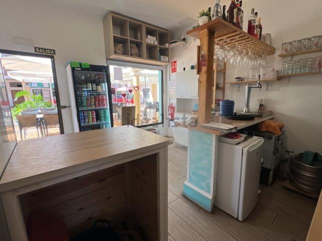 Local, La Oliva