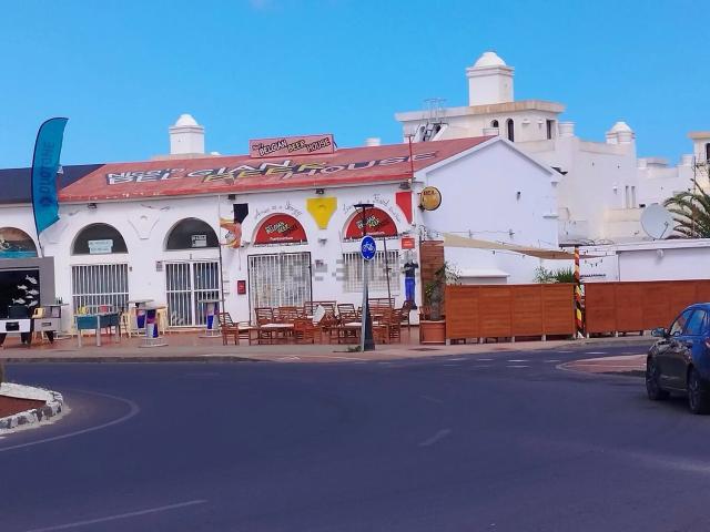 Local, La Oliva